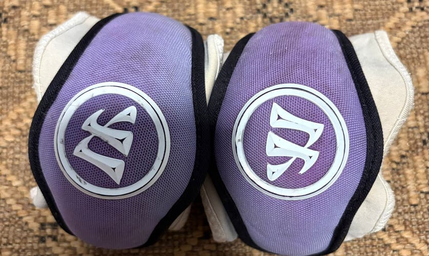 Medium/Large Adult Warrior Arm Pads (Used)