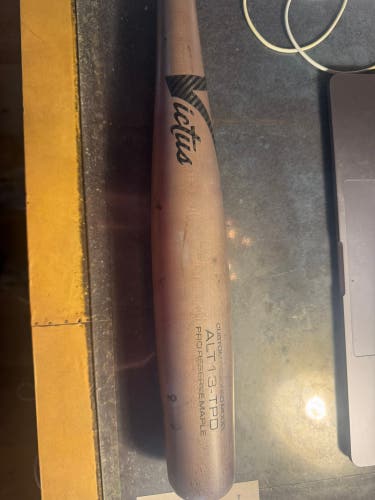 2025 Victus MLB Pro Reserve Maple BW7 Maple Bat (-3) 29 oz 32" (Used)