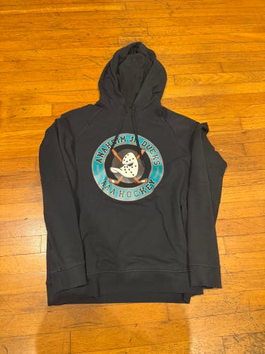 Anaheim Jr. Ducks AAA Lululemon Hoodie and Workout Shirt Size Medium Bundle