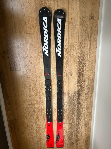 Men's 2023 Nordica Dobermann SL WC 165 cm Racing Skis Without Bindings (Used)