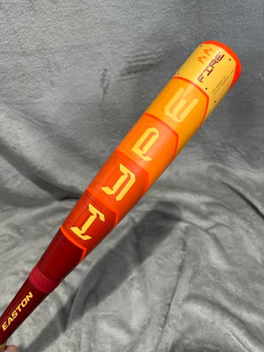 2025 Easton Hype Fire Composite Bat USSSA Certified (-10) Composite 18 oz 28" (Used)