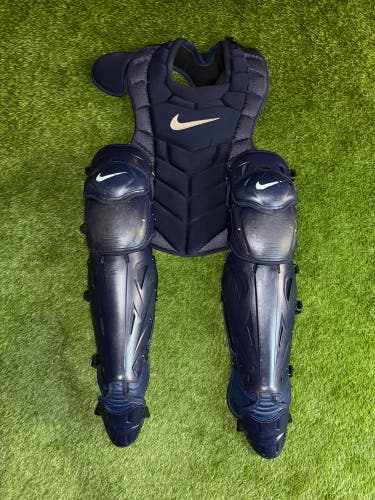 Nike Diamond Elite Catcher's Set Navy 18”