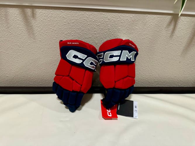 New CCM 85C Gloves 11" Pro Stock