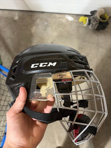 Small CCM Resistance 110 Helmet Pro Stock (Used)