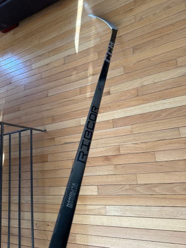 Senior CCM Ribcor Trigger 8 Pro Right Handed Hockey Stick P92 80 Flex (Used)