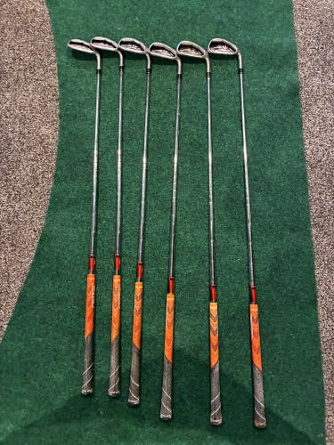 Men's 2011 TaylorMade Burner 2.0 Right Handed Iron Set Regular Flex (Used)