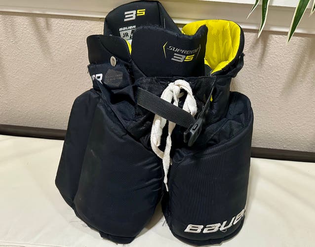 Junior Small Bauer Supreme 3S Hockey Pants (Used)