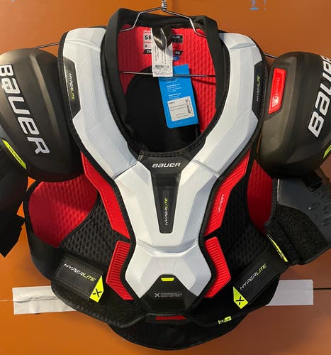 New Bauer Vapor Hyperlite Shoulder Pads Sr XL