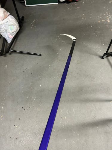 Senior Right Handed Hockey Stick P28 70 Flex Pro Stock (Used)