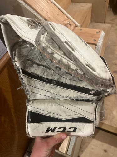 CCM Extreme Flex II 760 Regular (Used)