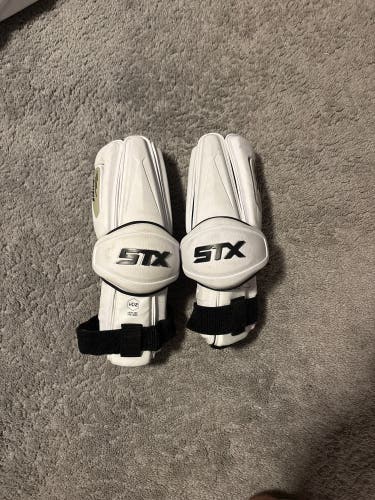 Large Adult STX Stallion 900 Arm Pads (Used)