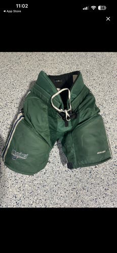 Senior Large Bauer Custom Pro Hockey Pants (Used)