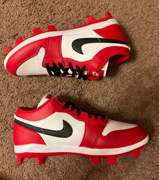 NEW Nike Air Jordan 1 Low Retro MCS Chicago Baseball Cleats  display picture 3