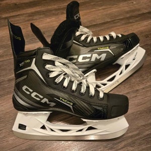 Black 2023 CCM Tacks XF 70 Hockey Skates Wide Width Size 5 (Used)