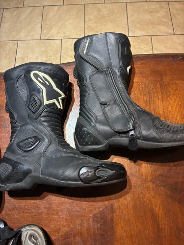 Used Alpinestar SVX5 Boots /