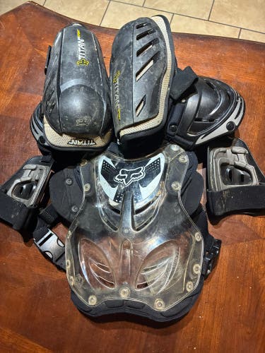 Used Fox Chest Protector / Used Fox Titan Sports Elbow Guards