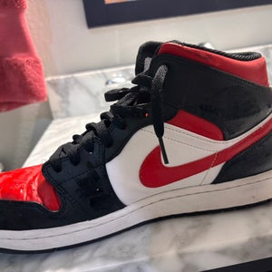 Red Men's Size M 12.0 (W 13.0) Adult Air Jordan 1 Mid Shoes (New)