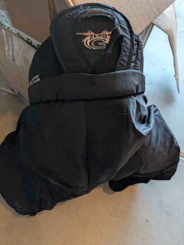 Senior Large Brian's Zero G Hockey Goalie Pants (Used)