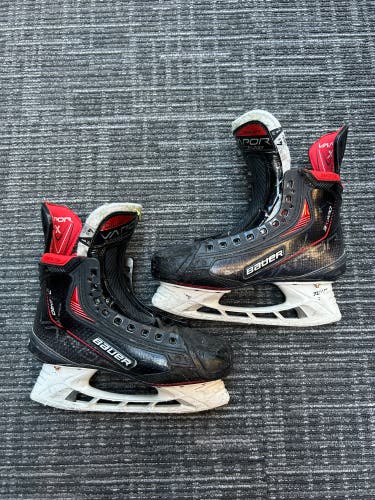Intermediate Bauer Vapor 3X Pro Hockey Skates | Size 4.5 Fit 1
