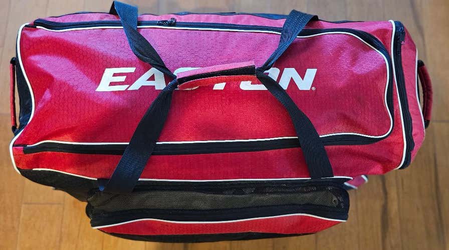 Easton Wheeled Hockey Equipment Carry Bag Large 38x23x17 Heavy Duty Gear Bag (Used)
