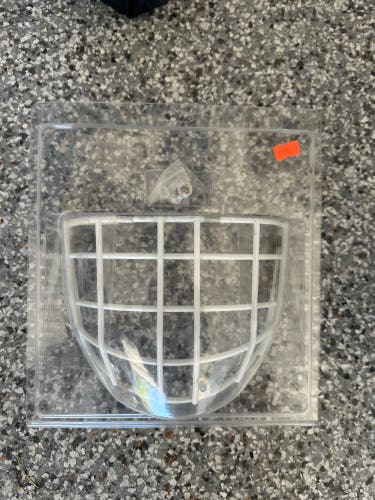 Senior Large Certified Straight Bar Cage (fits Bauer profile masks, used on a Bauer 960)