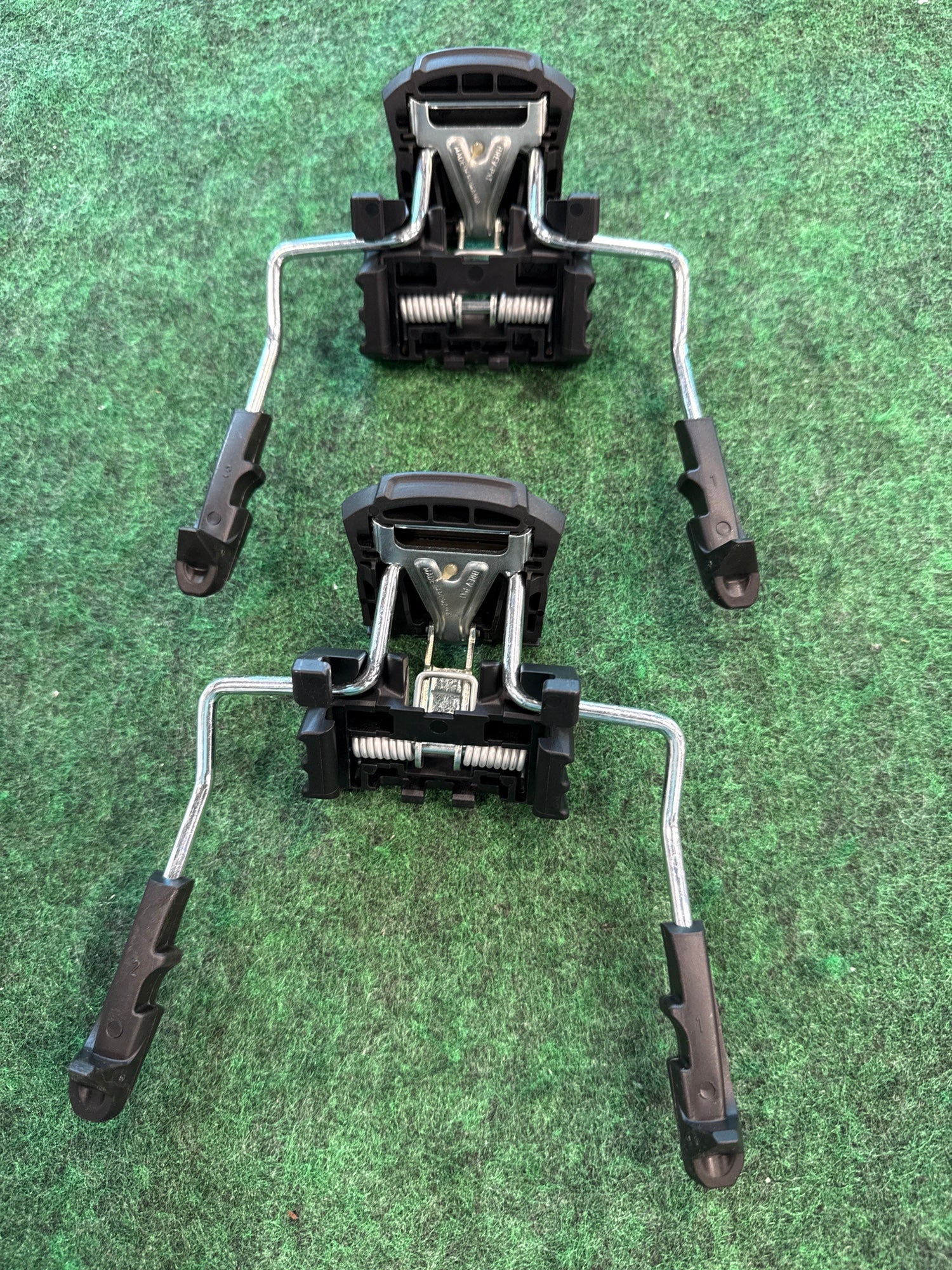 Black Salomon Warden MNC 13 Ski Bindings 115 mm Brake (New
