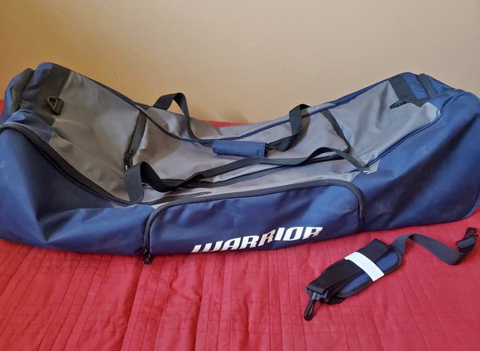 Brand new warrior black hole lacrosse bag