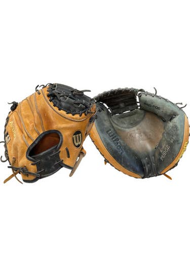 USED WILSON A2000 PUDGE 32.5 RH THROW CATCHERS MITT 11835-S000207969