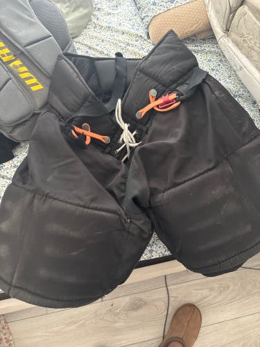 Senior Large Tackla Pro Keeper Hockey Goalie Pants (Used)