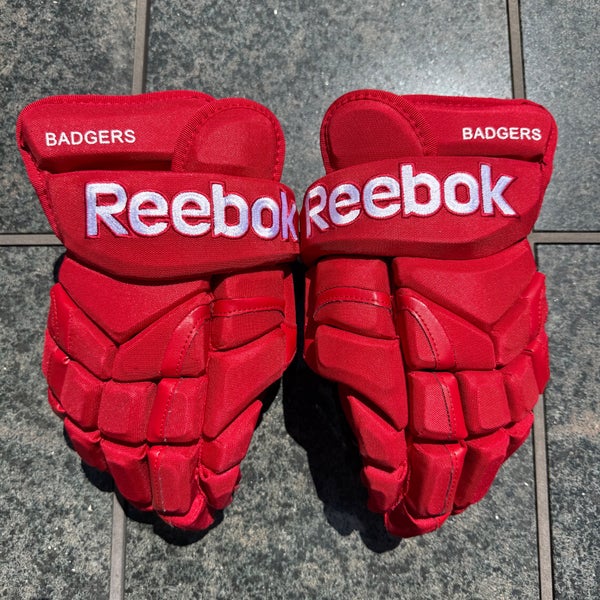 Reebok 10KN 'Wisconsin Badgers' Team Issued Hockey Gloves 13" Pro Stock (Used)