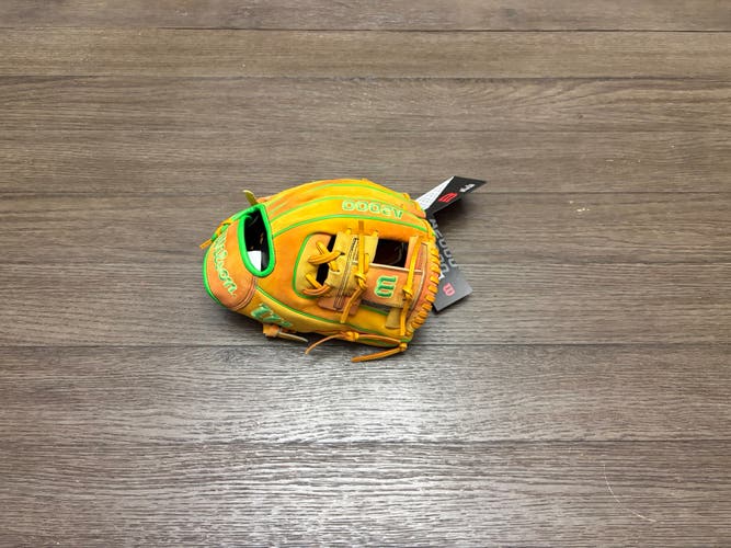 New Wilson A2000 1786 Georgia Peach GOTM 11.5" I Web