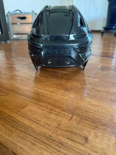 Large Bauer Re-Akt 155 Helmet (Used)
