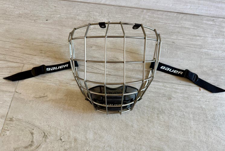 Bauer Full Cage (Used)