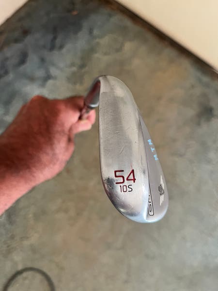 Titleist Vokey SM10 Tour Chrome 54/10 Wedge. BV Vokey Shaft