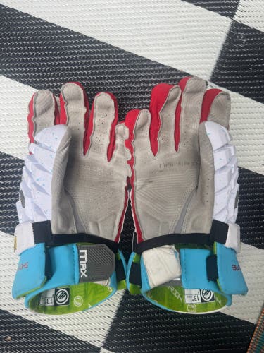 Maverik Max Lacrosse Gloves (Used)