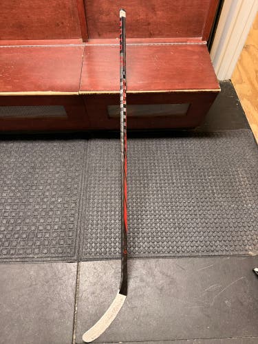 Bauer Proto-R – OHL Niagara Ice Dogs Player-Issued BISHY #77 | Pro Stock P90TM 77 Flex LH | Custom R