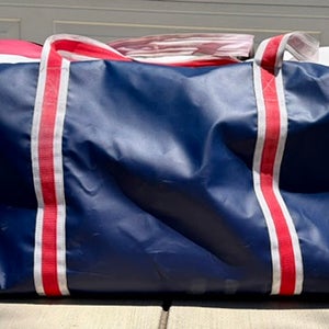 Warrior SENIOR CARRY GOALIE BAG (Used) -- EXCELLENT Condition - Fits Goalie Pads!!- BLUE, RED, WHITE