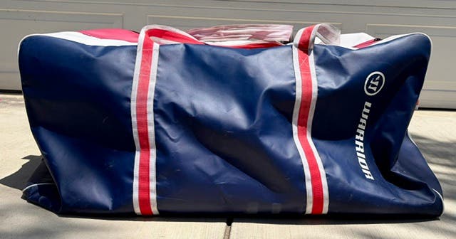Warrior SENIOR CARRY GOALIE BAG (Used) -- EXCELLENT Condition - Fits Goalie Pads!!- BLUE, RED, WHITE