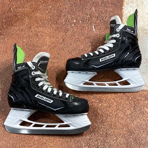 Used Intermediate Bauer XLS Hockey Skates Size 5 | Original Box Included | EXCELLENT CONDITION