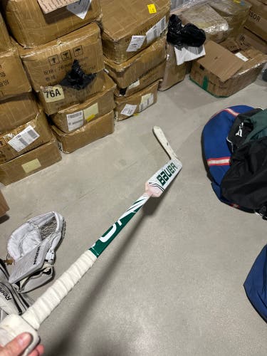 Senior Bauer Vapor 2X Pro Regular Goalie Stick 26" Paddle Pro Stock (Used)
