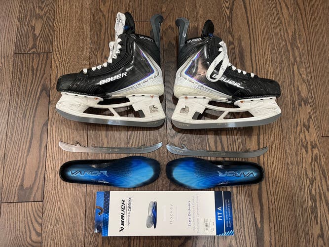 Bauer Vapor Flylite Hockey Skates 6.5 Fit 2 (used) with replacement Powerfly Holders