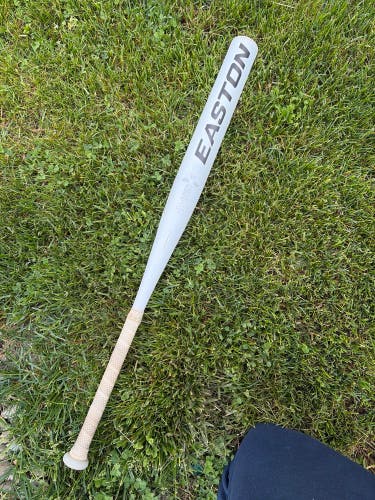 2023 Easton Ghost Unlimited Composite Bat (-9) 24 oz 33" (Used)