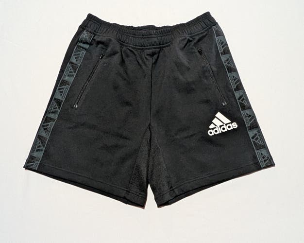 Adidas men's medium black shorts - new with tags
