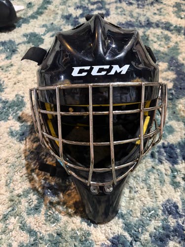 Junior Small CCM Axis 1.5 Goalie Mask (Used)