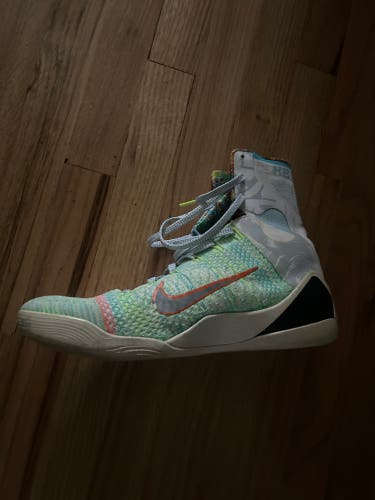 Men's Size M 12.0 (W 13.0) Nike Kobe 9 Elite Shoes (Used)