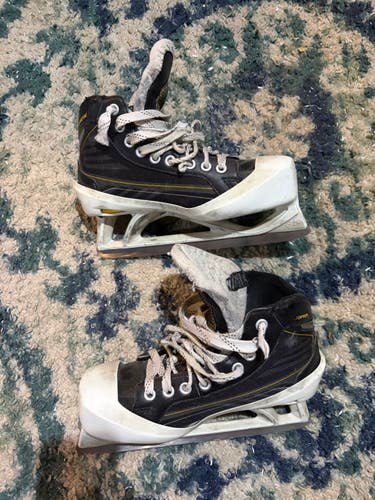 Bauer Supreme One.7 Hockey Goalie Skates Regular Width 6.5 (Used)