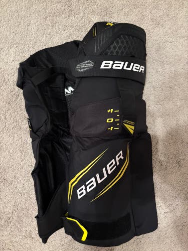 Medium Bauer Supreme ACP Pro Girdle