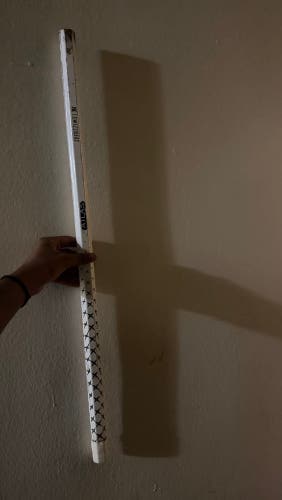 Maverik swizzbeat atlas Shaft (Used)