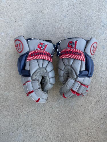 Warrior Burn XP Lacrosse Gloves (New)
