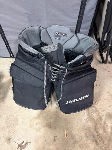 Senior Large Bauer Elite Hockey Goalie Pants (Used)
